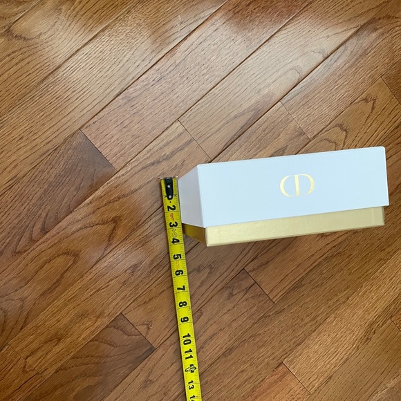 DIOR Decorative Storage Keepsake Gift Box - Picture 5 of 13